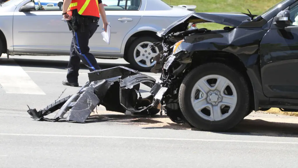How an Everett Car Accidents Lawyer Can Help Protect Your Rights After a Crash